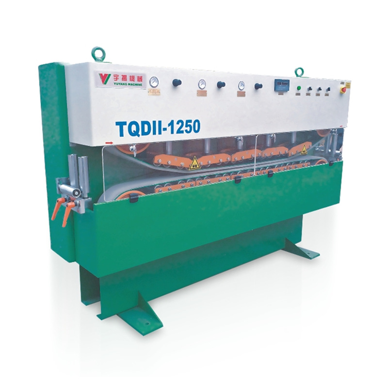 履帶式牽引機(jī) 履帶式牽引機(jī)