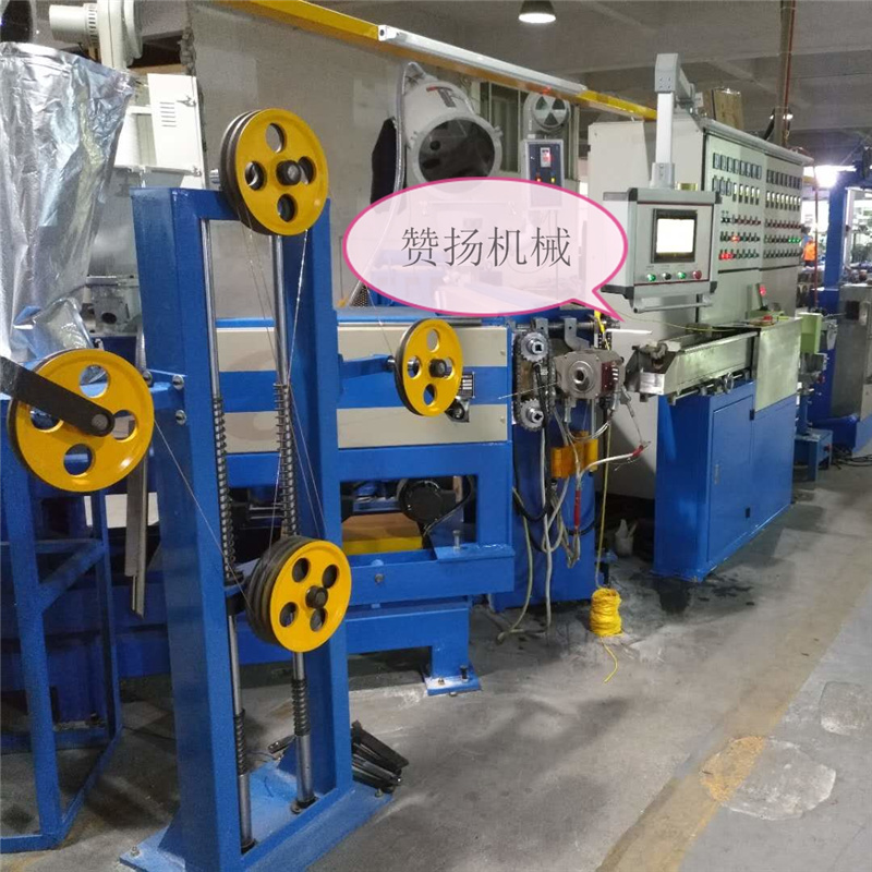 耐用70年輻照交聯(lián)電線PLC押出機